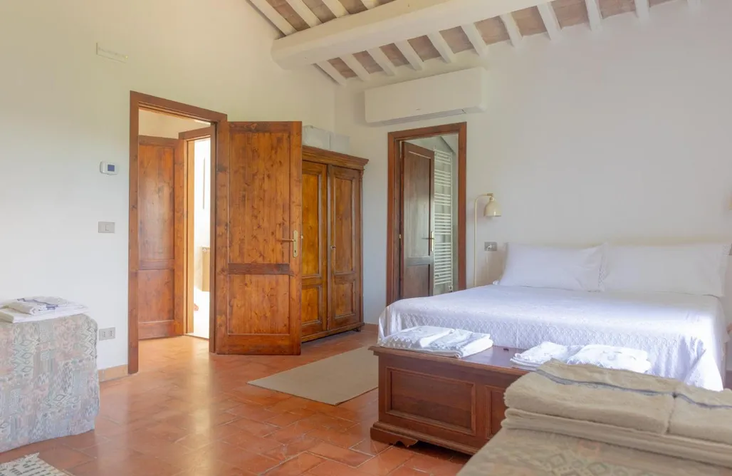 AlohaCamp Piccoli Soli, chic country house in Gubbio Italy 4