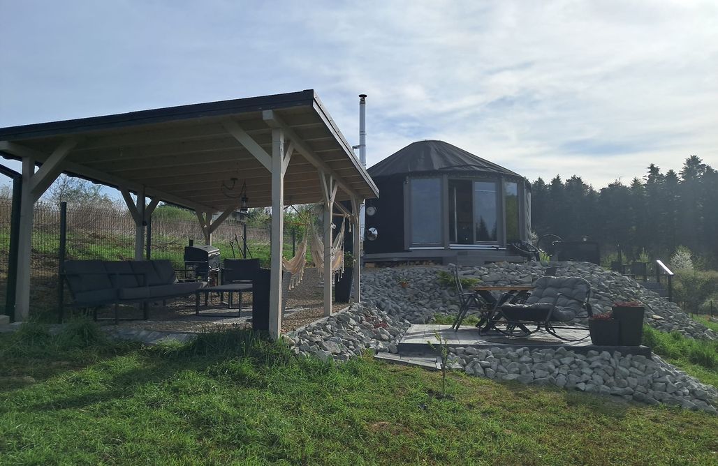 noclegi AlohaCamp Mucharskie Echo Jurta & Sauna z widokiem na jezioro 4