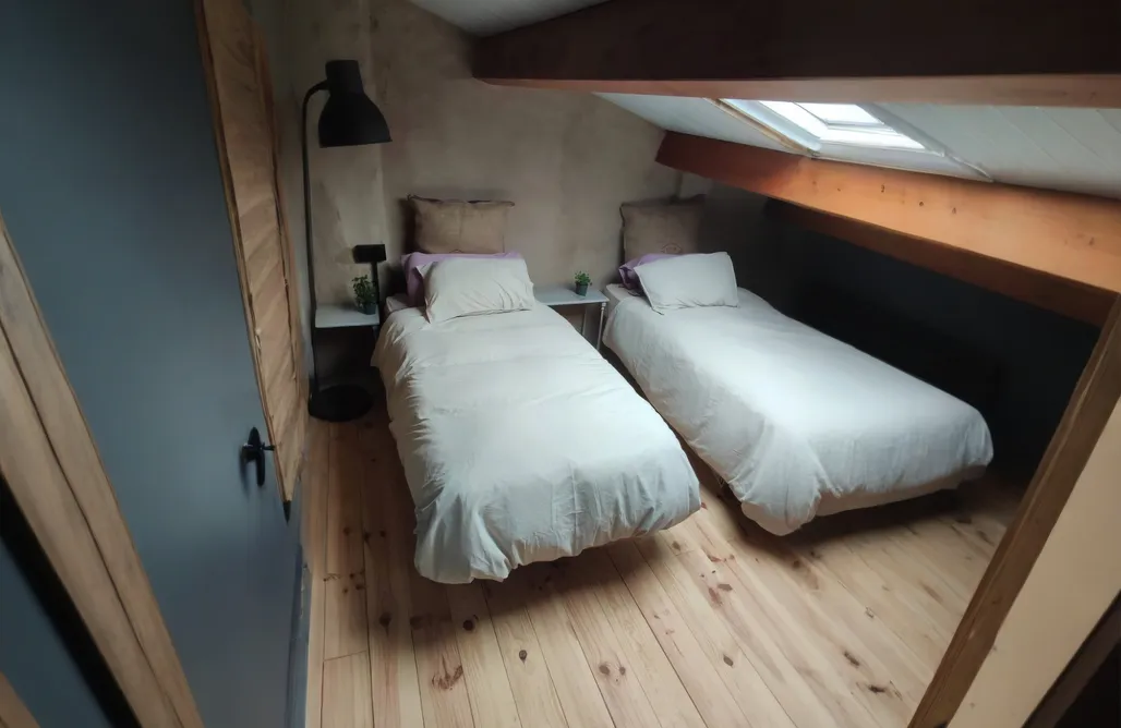 AlohaCamp Ecofarm Rural Kukui Surf & Yoga (7 personas) 4