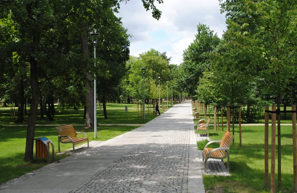 Unterkunft AlohaCamp Golden Villa Konstancin-Jeziorna 1