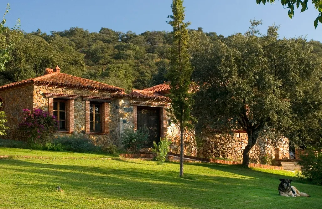 AlohaCamp accommodation Casa La Cigueña en Molino Rio Alájar  2