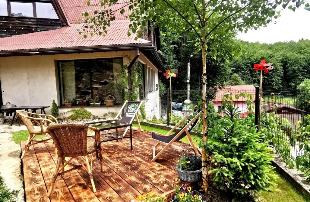 noclegi AlohaCamp Wild House dom dla grup 15-23os z widokiem na góry 5