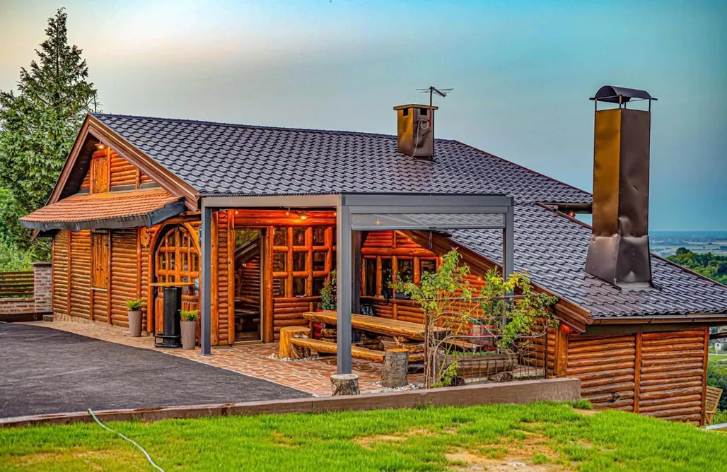 Unterkunft AlohaCamp Wood house Marilla 2