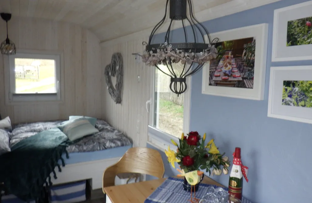 AlohaCamp Blauer Heinrich im Auszeithof Niederfrohna 4