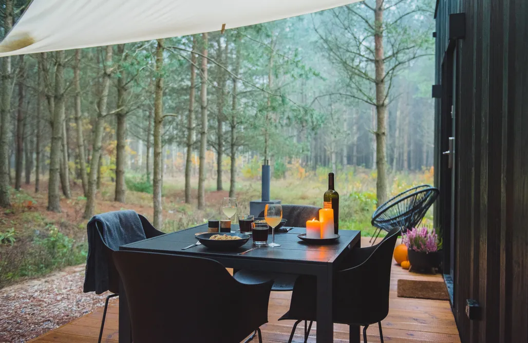 Domek W Lesie Nad Jeziorem W lesie 1