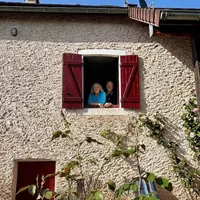 Astrid hôte Gîte Fermette en France