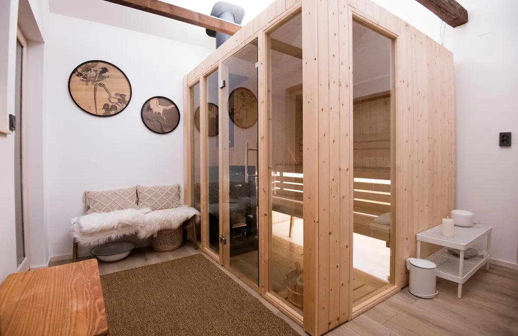 alojamientos AlohaCamp Forest Cabin Nest-Family Retreat for 7 with Sauna & Hot tub 1