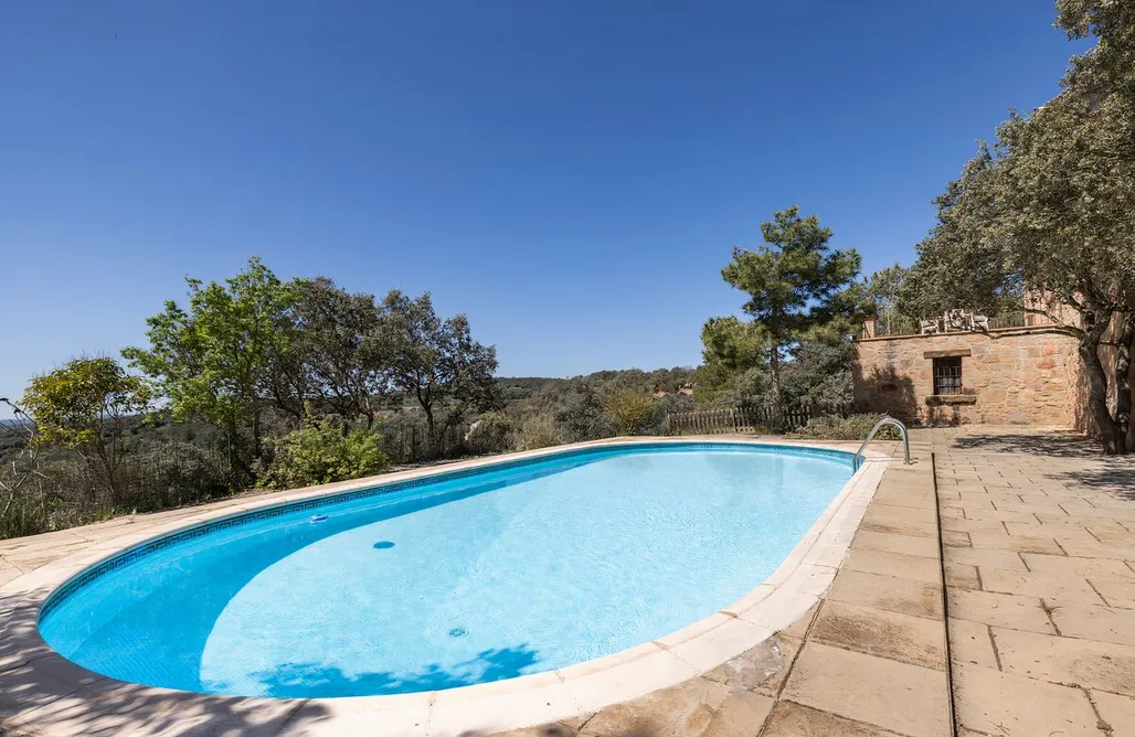 alojamientos AlohaCamp Masia Teuleria de l 'Estany 4