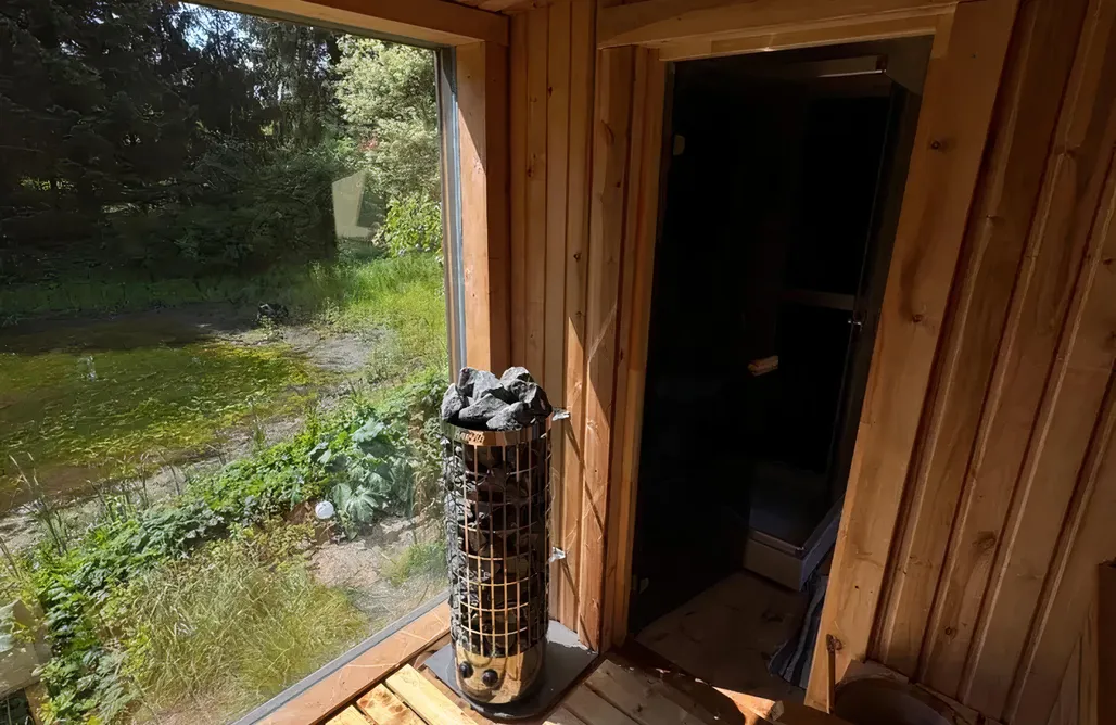 Pokoje z Jacuzzi Daleko od szosy 3