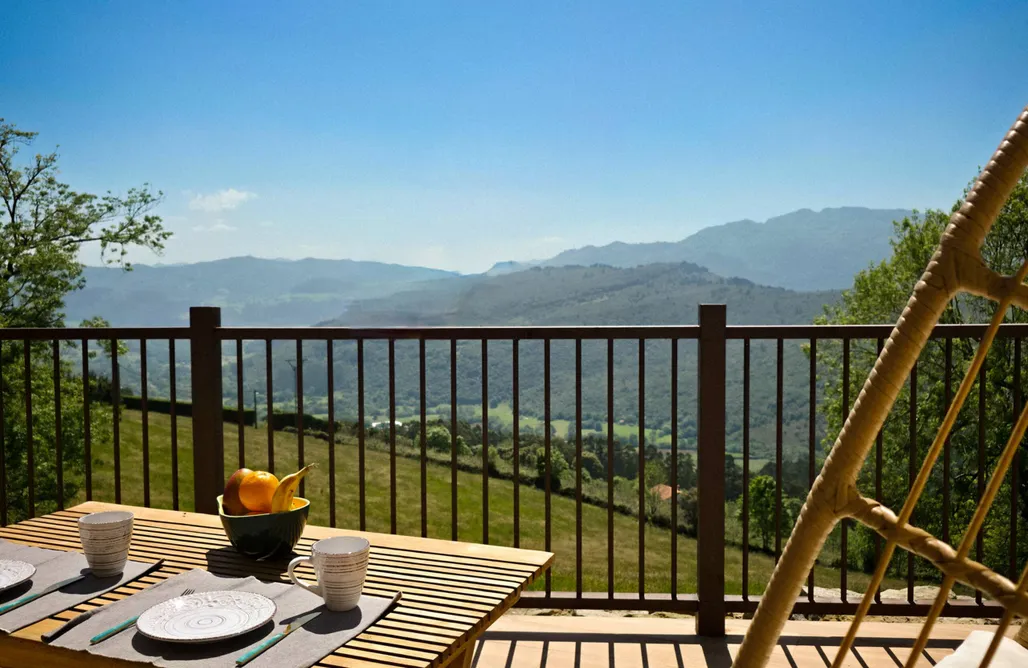 Hoteles Rurales en Cantabria Vacas con Encanto / Terra y Caelum 1