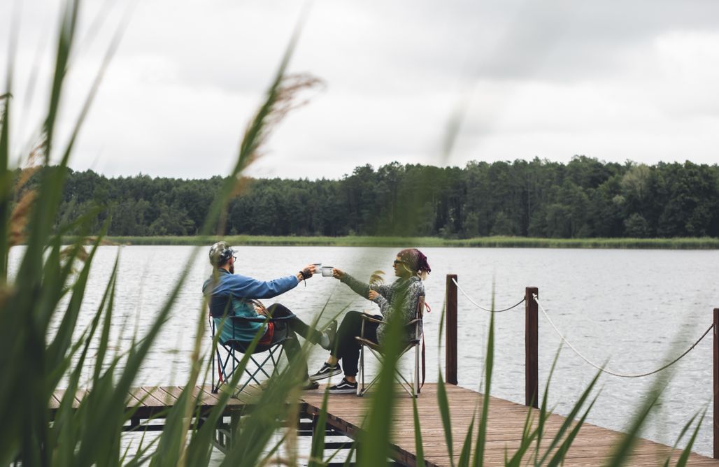 Pole namiotowe Toruń Miejsce kamperowe - Camping nad jeziorem Skarlińskim 1