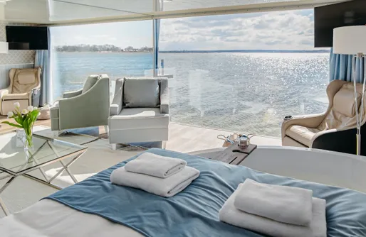 Zdjęcie obiektu Grand HT Houseboats - domki na wodzie