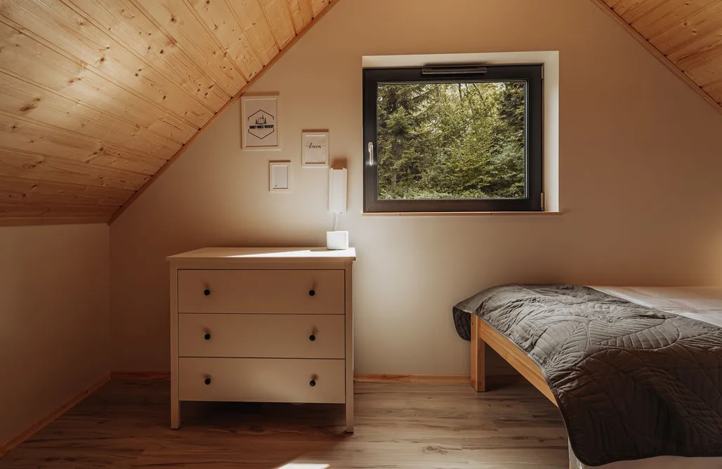 AlohaCamp Honey House Wierchy 2 3