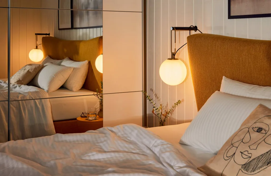 AlohaCamp Sauna, AC, King Bed, Fenced Garden, Fibre Wi-Fi 2