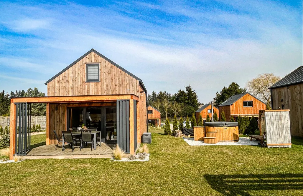 noclegi AlohaCamp Domek w Zakamarku 4