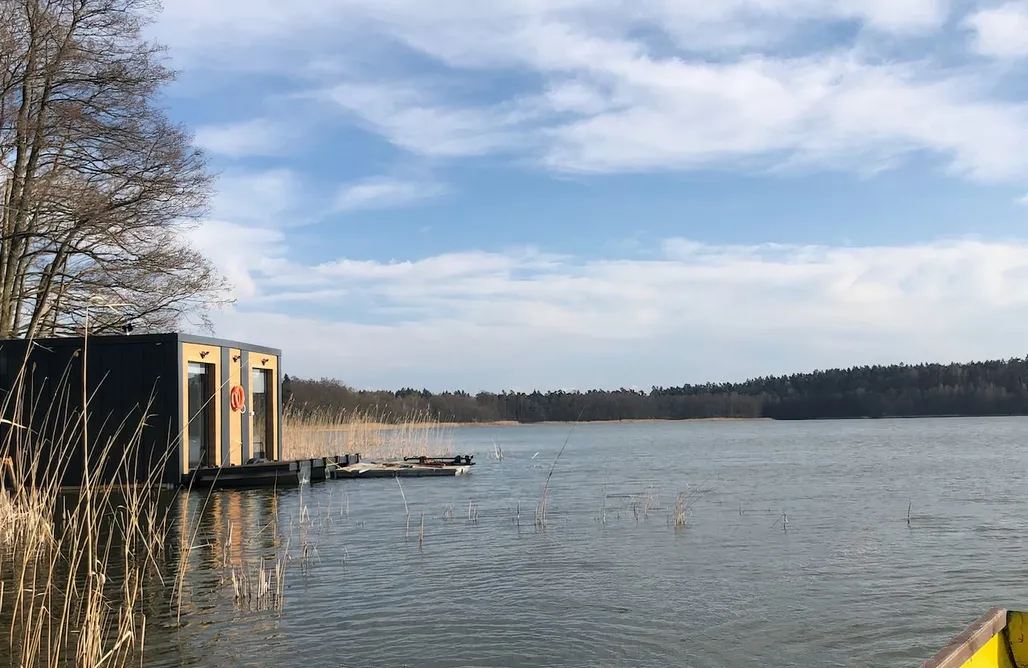 Dom na wodzie Bydgoszcz Dom na Jeziorze Smarzewskim  2