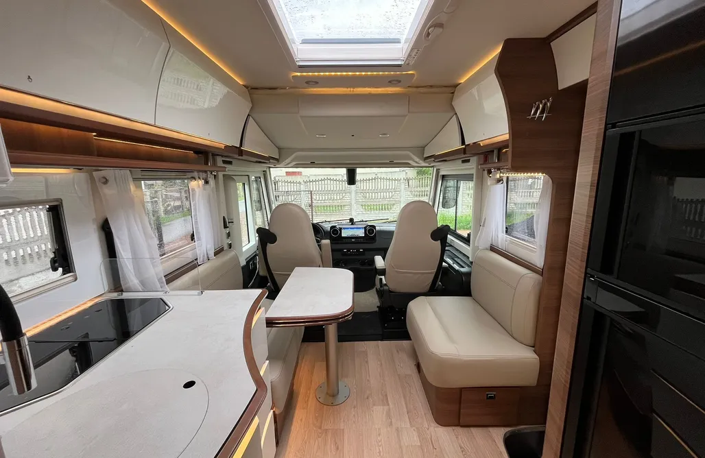 AlohaCamp Kamper Rapido i96M 4