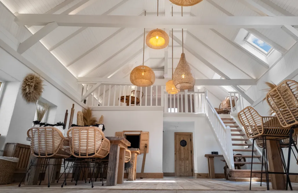 AlohaCamp Dwór - Czteroosobowy Pokój 1