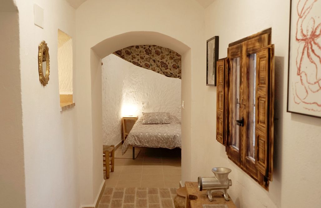 AlohaCamp Cueva Val del Omar Cortijo El Capellán 4