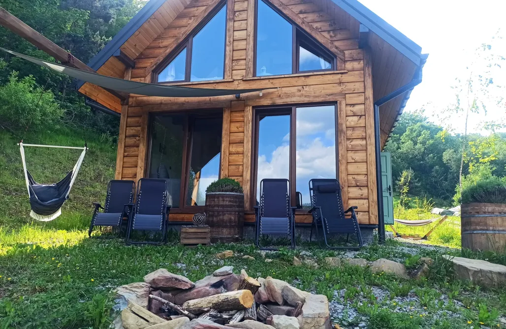 Settlement Ptosek Bieszczady MIŁOCHATA AlohaCamp