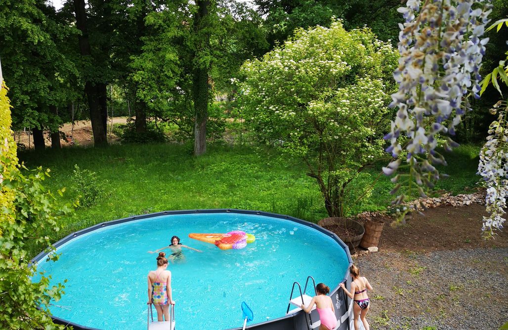 AlohaCamp Pałac Rząsiny 1