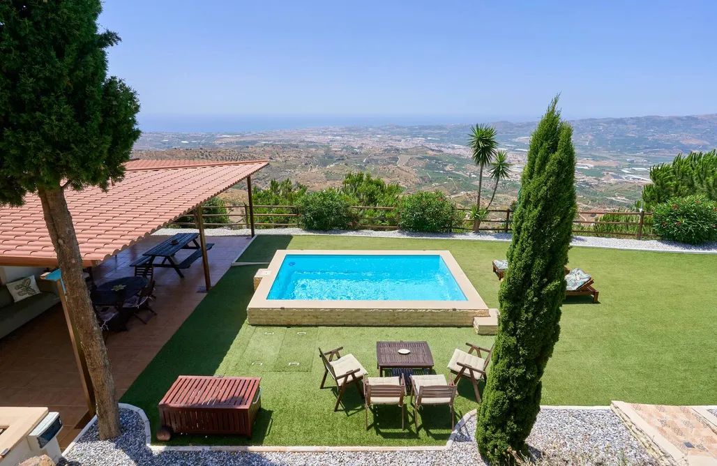 Alojamiento en Viñuela La Casita de Mamá  2