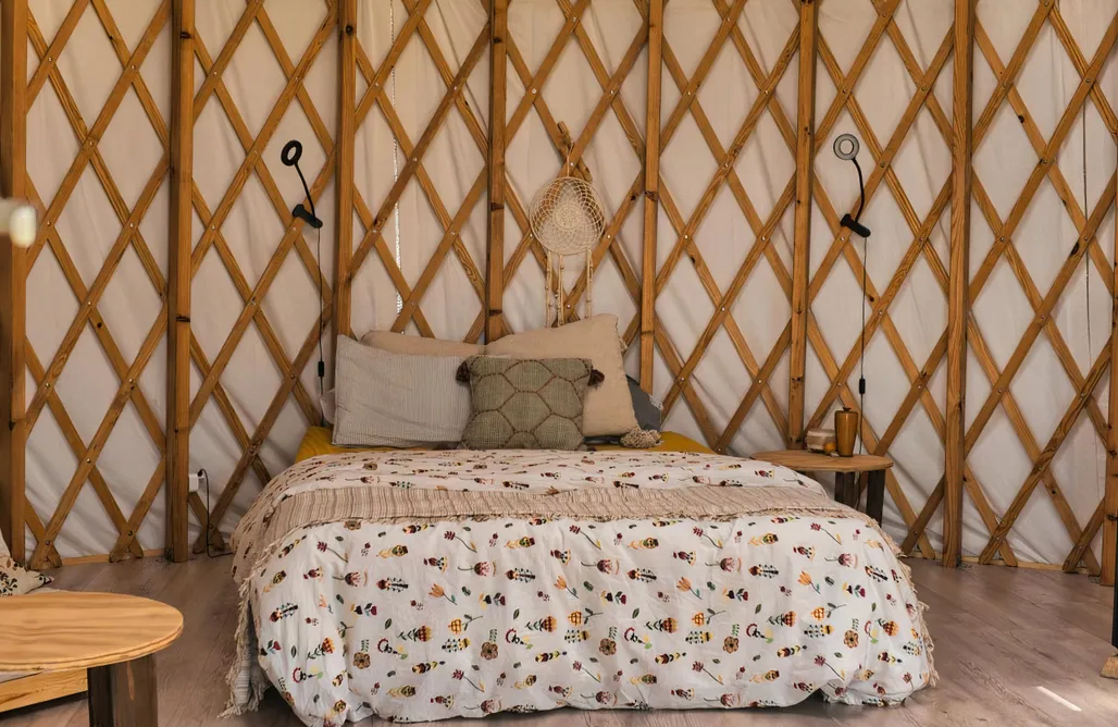 AlohaCamp Eco Yurt nature Retreat 2