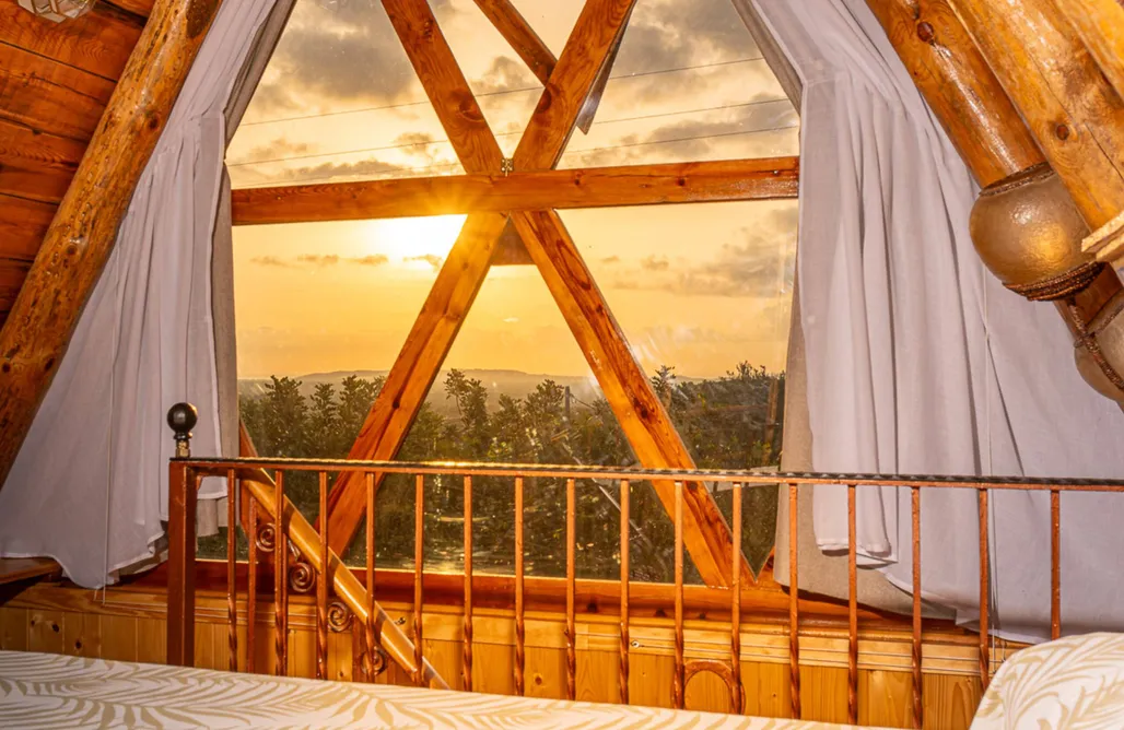 AlohaCamp Tierra de Arte - Cabaña Triángulo 3