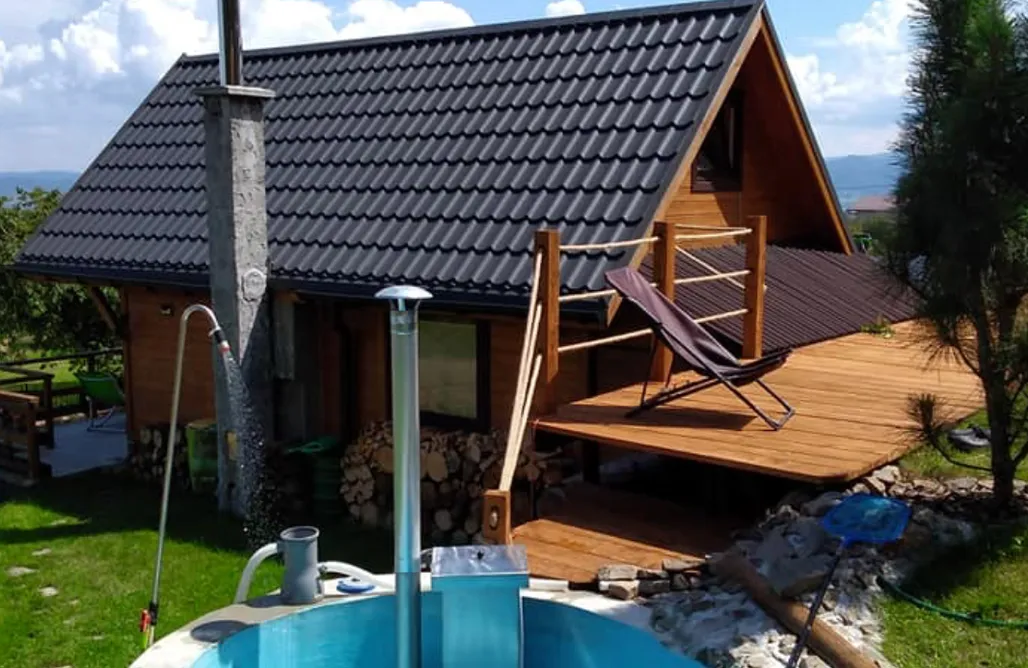 AlohaCamp Domek Mały 1