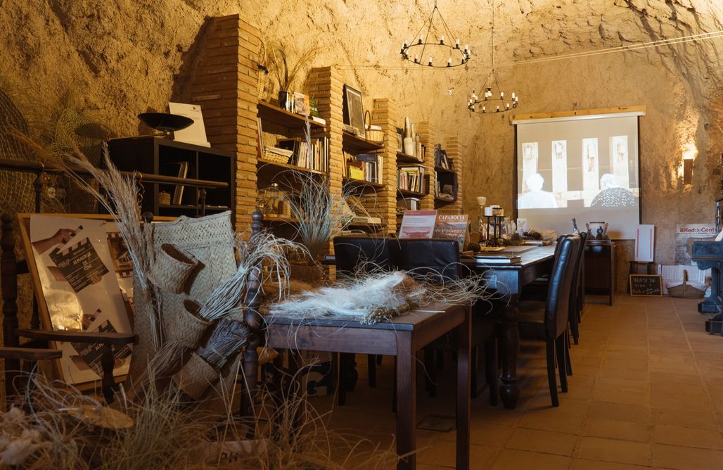 AlohaCamp Cueva Mediana 1