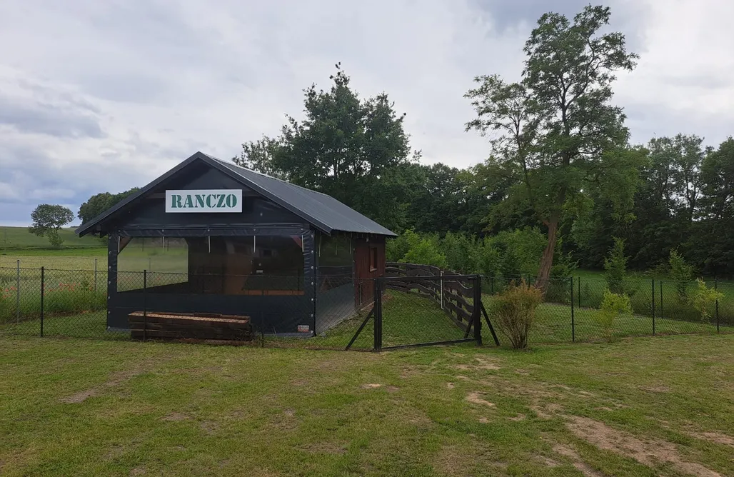 noclegi AlohaCamp LolCamp Domek na Ranczu 5