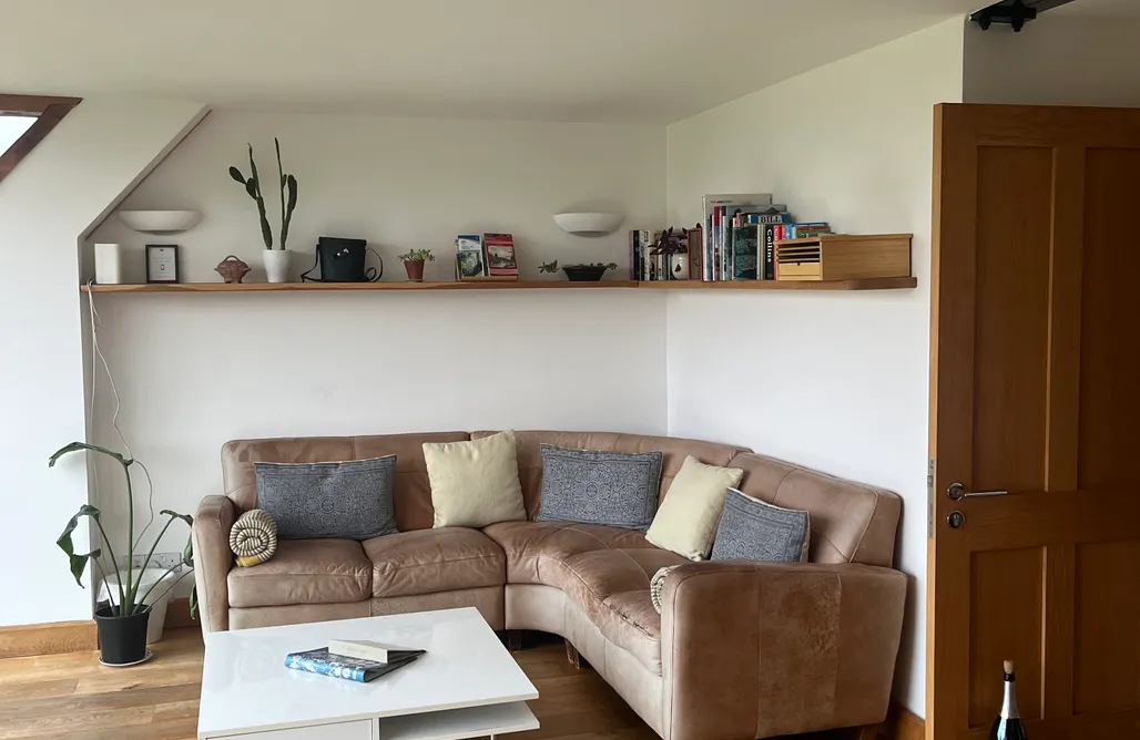 AlohaCamp Room 2 - King with freestanding bath 3