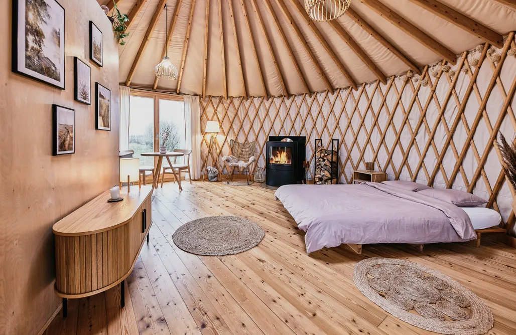 AlohaCamp Jurta 1 2
