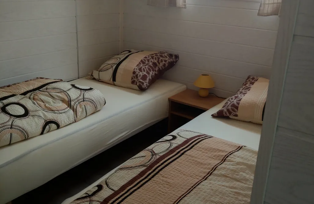 AlohaCamp Domek letniskowy żółty - całoroczny 3