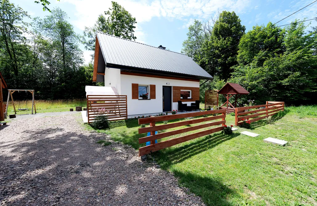 noclegi AlohaCamp Zagroda MłyńSKi - Całoroczny dom z balią Harbutowice 4