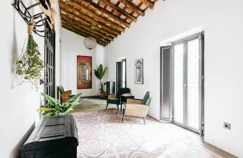 Alquiler Piso Sevilla Exclusiva Casa Palacio del Siglo XVI  2