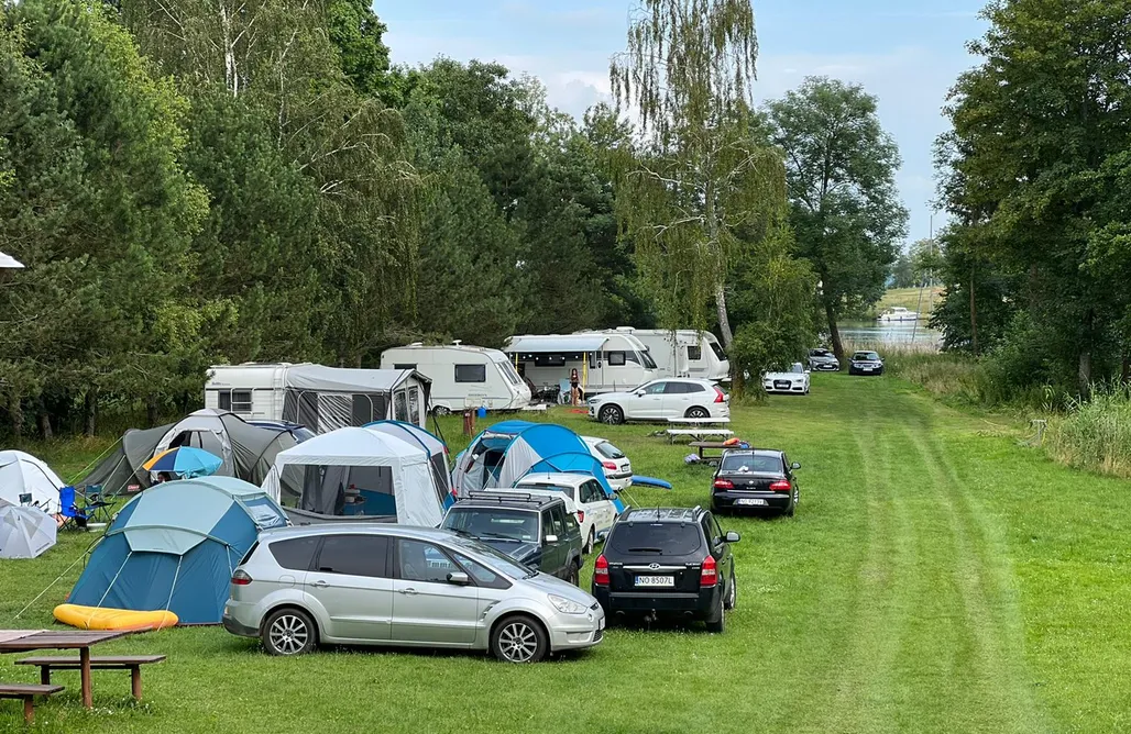 noclegi AlohaCamp Miejsce kamperowe - Kemping Zatoka Kal 4