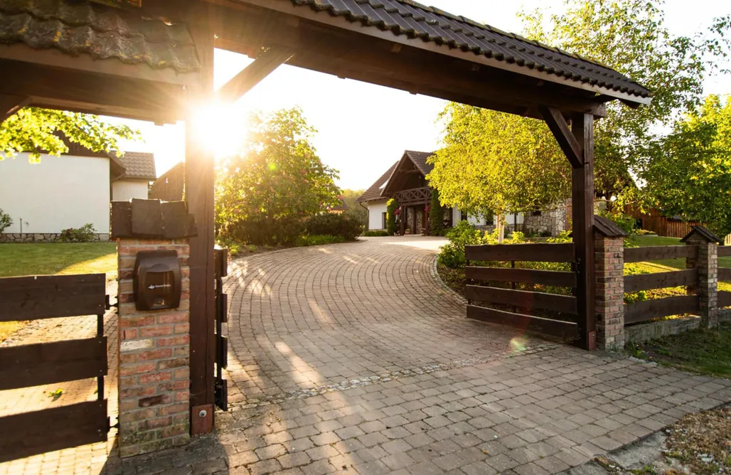 Siedlisko Domkowo AlohaCamp