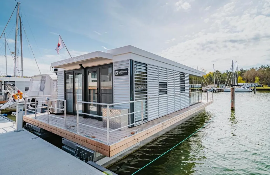 Ferienwohnung Zingst Schwimmendes Ferienhaus "Trinity" Ihr Seahome auf der Ostsee 2