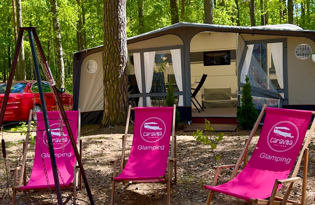 Świerkocin Domki Caravana Juliana - przyczepa 2