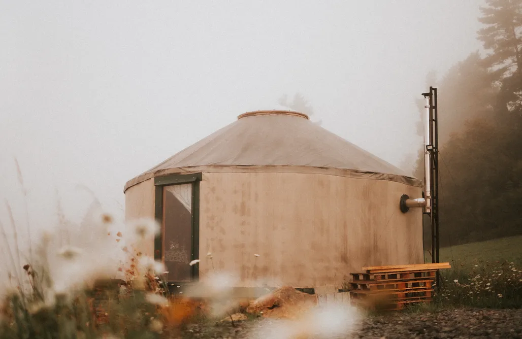 Tanie Noclegi Zakopane Jurta z widokiem na Tatry 3