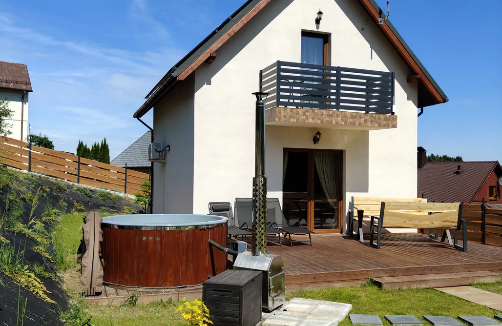 Andrychów noclegi Michałówka -Jacuzzi-  domek w górach przy lesie - Energylandia 2