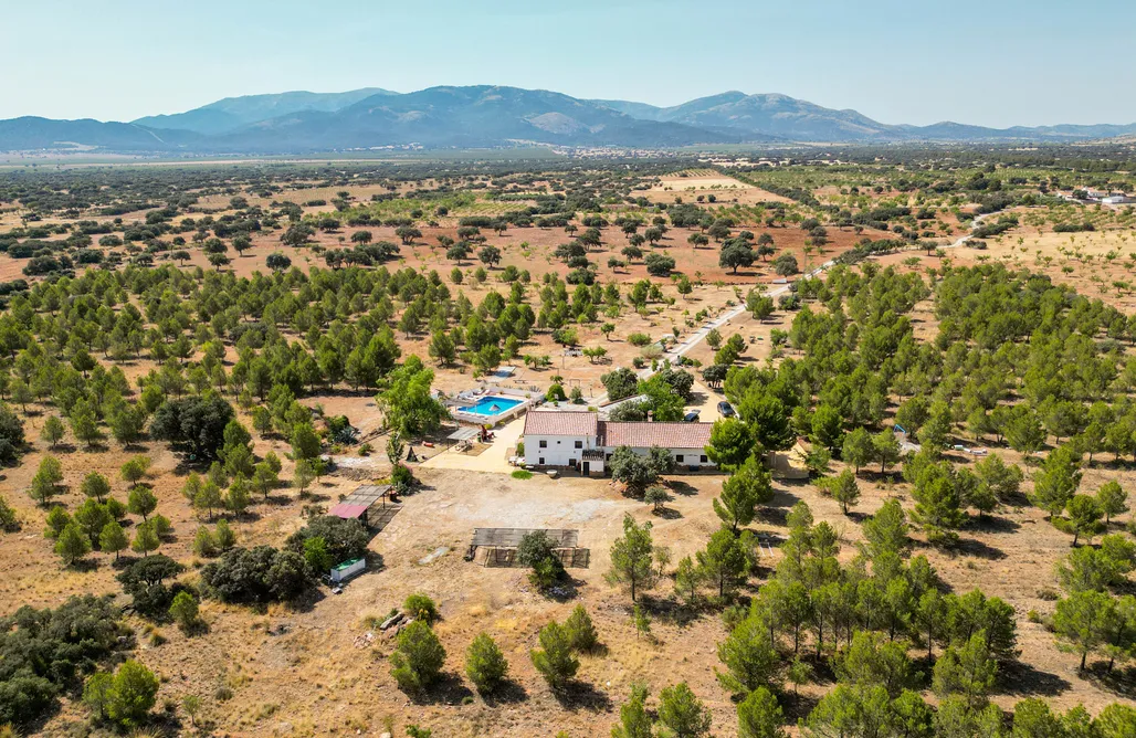 AlohaCamp accommodation Cortijo Bacares 2 3