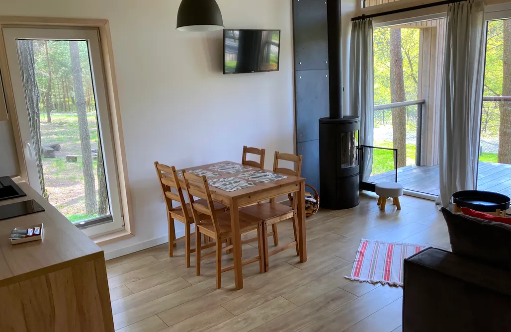 AlohaCamp Domek M z prywatną balią z jacuzzi 4