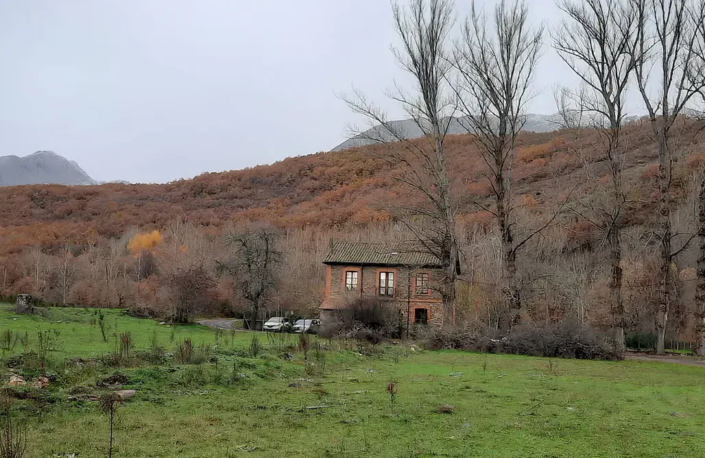 noclegi AlohaCamp El Refugio de Valporquero 2