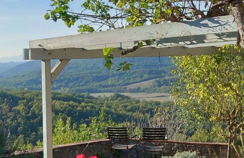 Hébergement AlohaCamp Appartement avec vue et piscine dans une ferme toscane 5