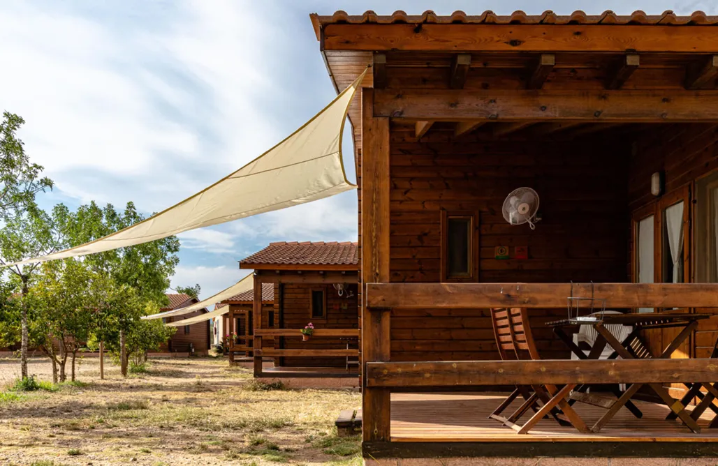 AlohaCamp accommodation Bungalow Vinyols 2