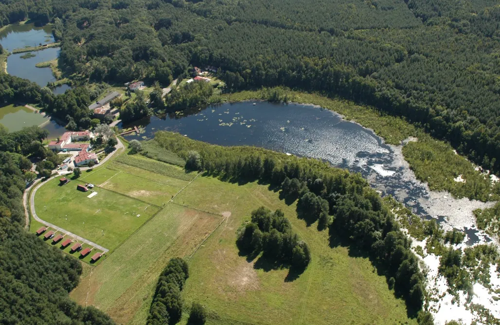 Noclegi Nad Jeziorem Lubuskie ⛵️ Miejsce kamperowe i namiotowe - Camping Leśne Ustronie  2