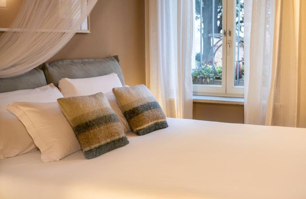 AlohaCamp Deluxe King Studio 2