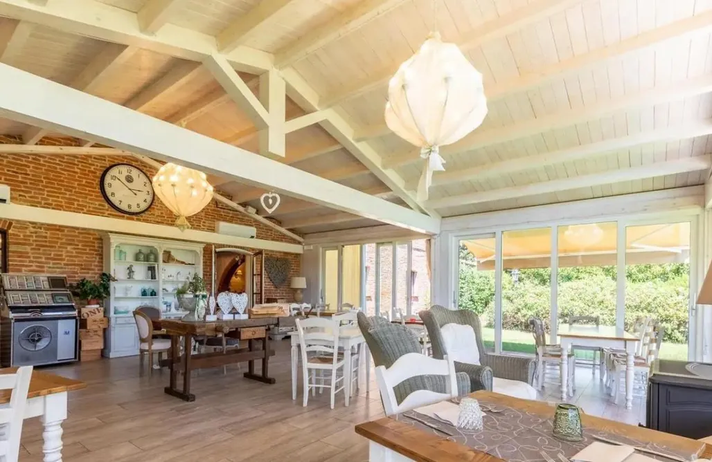 AlohaCamp Camera Deluxe Matrimoniale 4